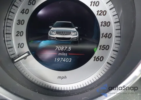 2013 Mercedes-Benz C 300 Sport 4Matic из США, поврежденный, VIN WDDGF8ABXDR269514